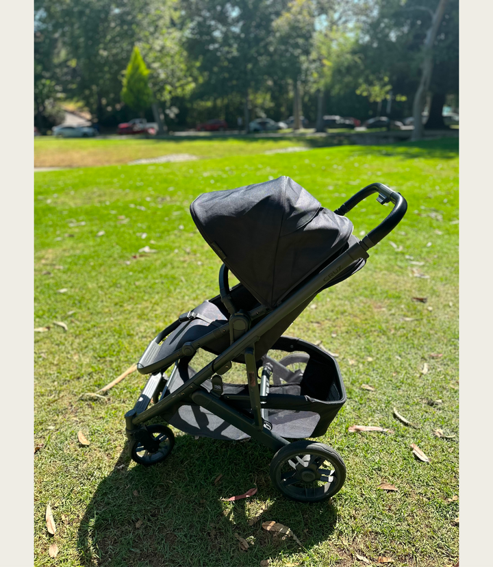 Cruz V2 Stroller